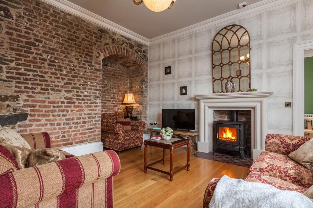 Wilton Castle Apartment เอนนิสคอร์ธี ภายนอก รูปภาพ