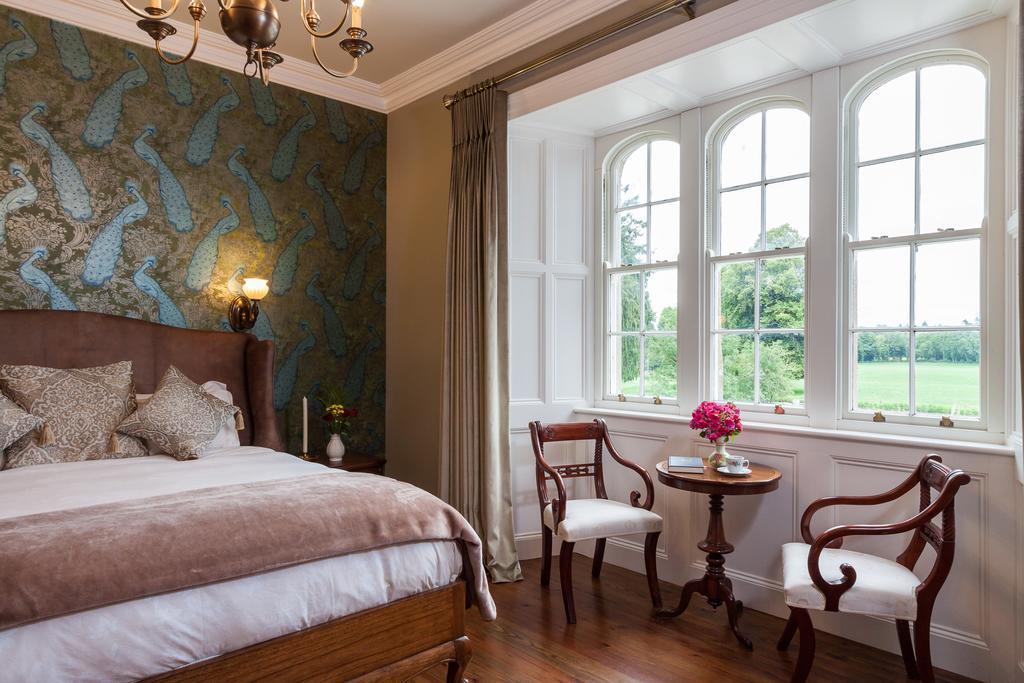 Wilton Castle Apartment เอนนิสคอร์ธี ภายนอก รูปภาพ